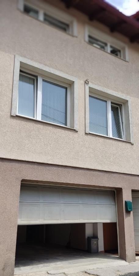 Vila Danin With Free Garage,Stari Grad サラエヴォ エクステリア 写真